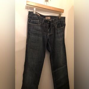 William Rast straight leg jeans. FIT: Sadie. Size 26 98% cotton 2% polyurethane
